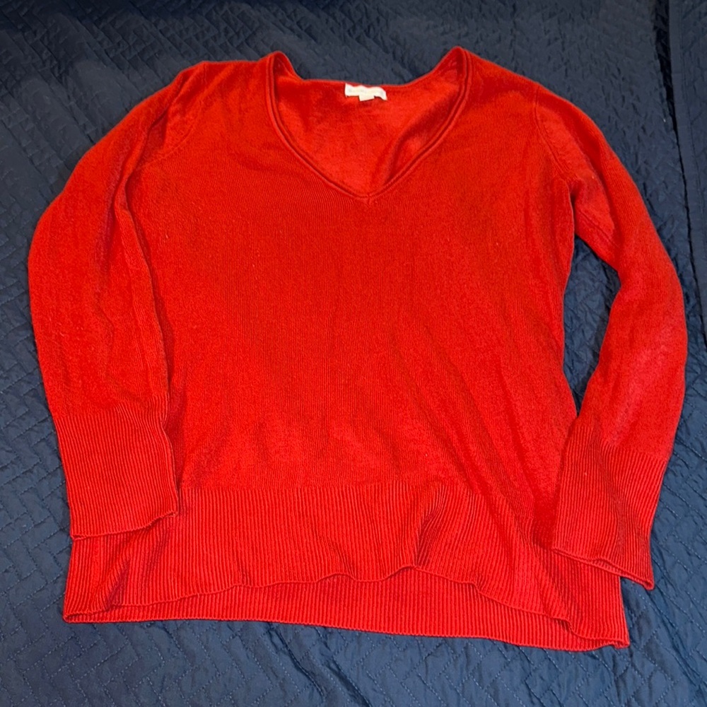 Perfect Top for the Holidays!
